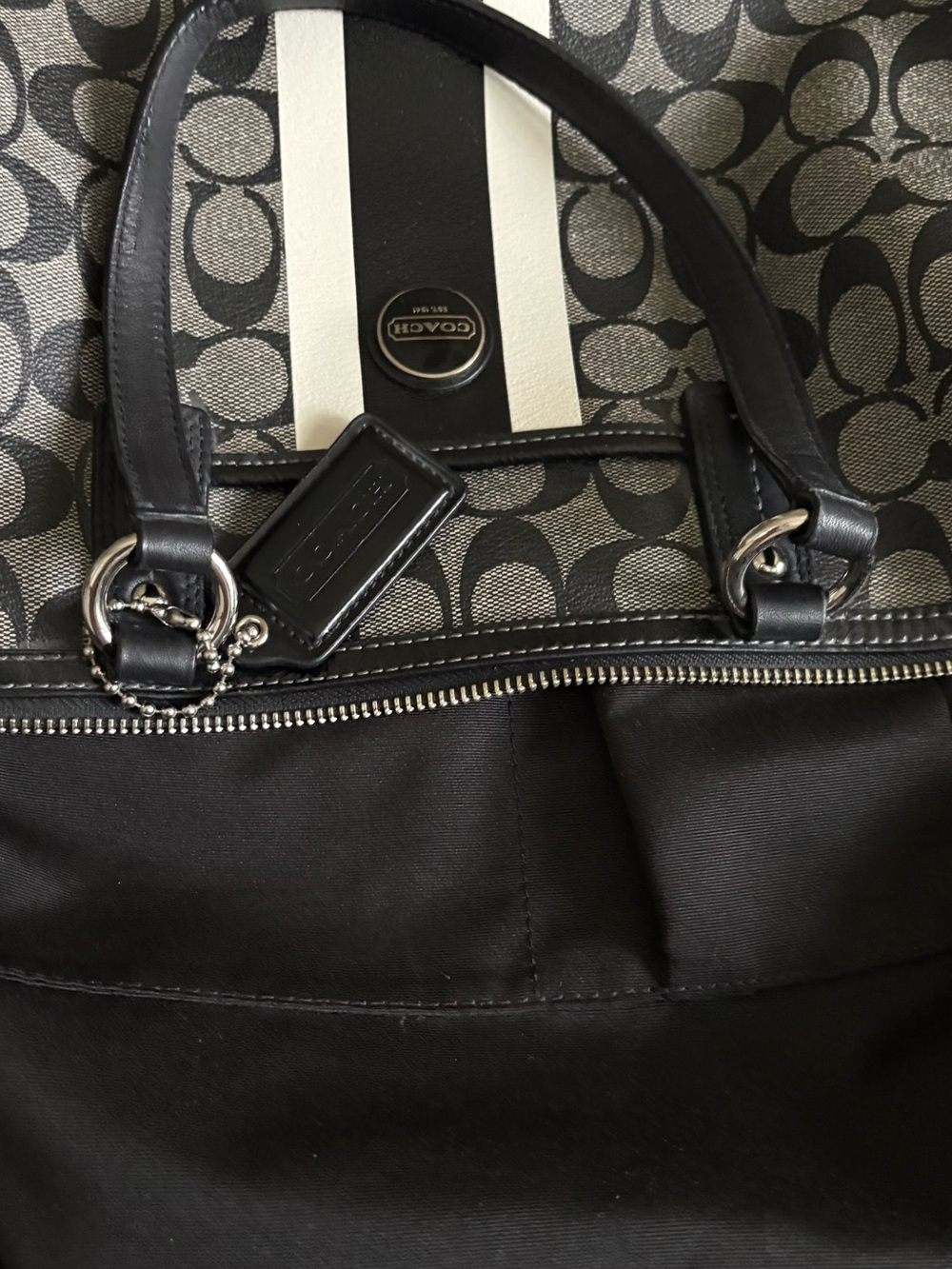 🖤🩶COACH SIGNATURE STRIPE GREY/BLACK MONOGRAM TOTE/SATCHEL BAG!🖤🩶 - Picture 9 of 9